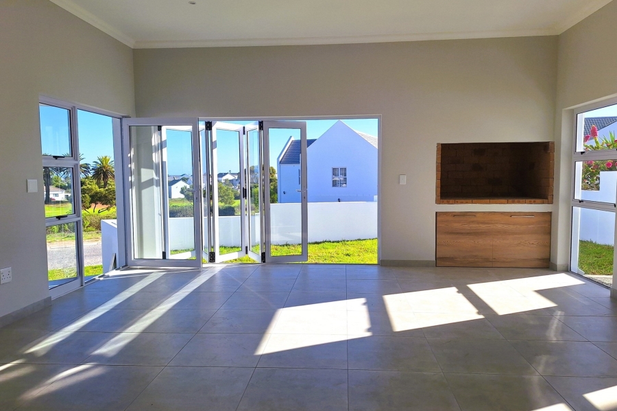 3 Bedroom Property for Sale in Shelley Point Western Cape